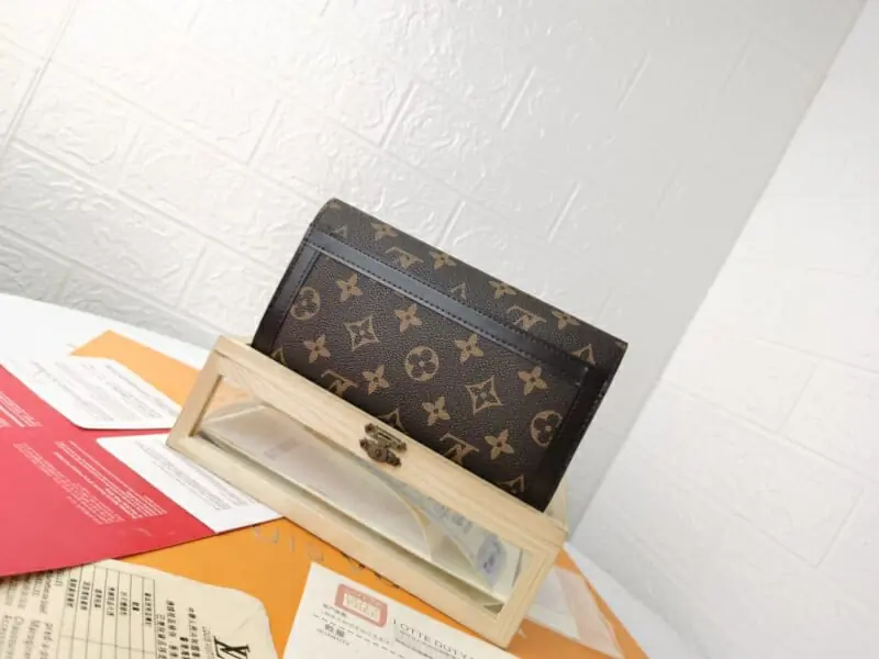 louis vuitton lv card case pour femme s_122515a1